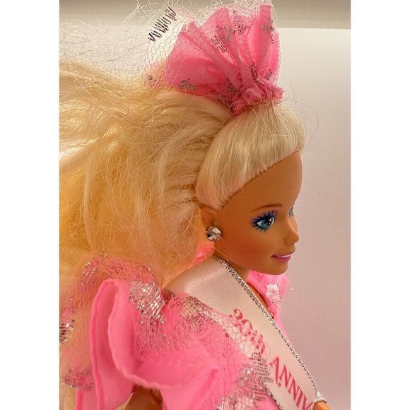 Vintage 1992 Barbie 30th Anniversary Doll #2282 Walmart Exclusive Mattel - Picture 4 of 13